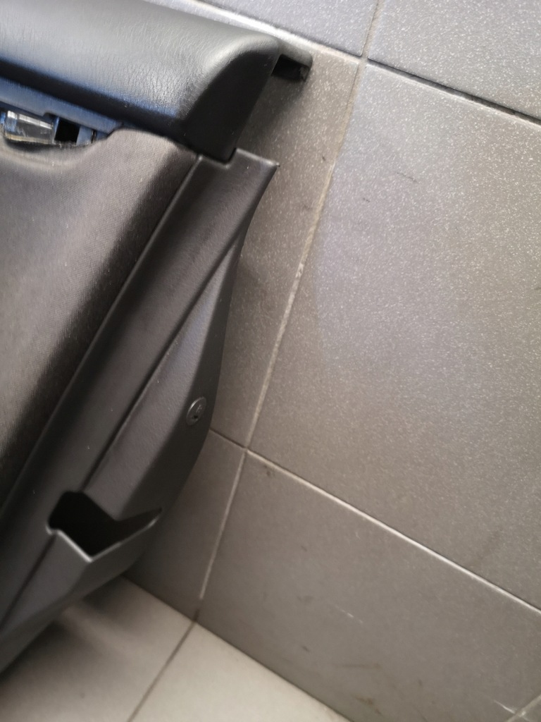 фото №11, Обшивка двері правий перед audi a4 b7 eu 8e1867106