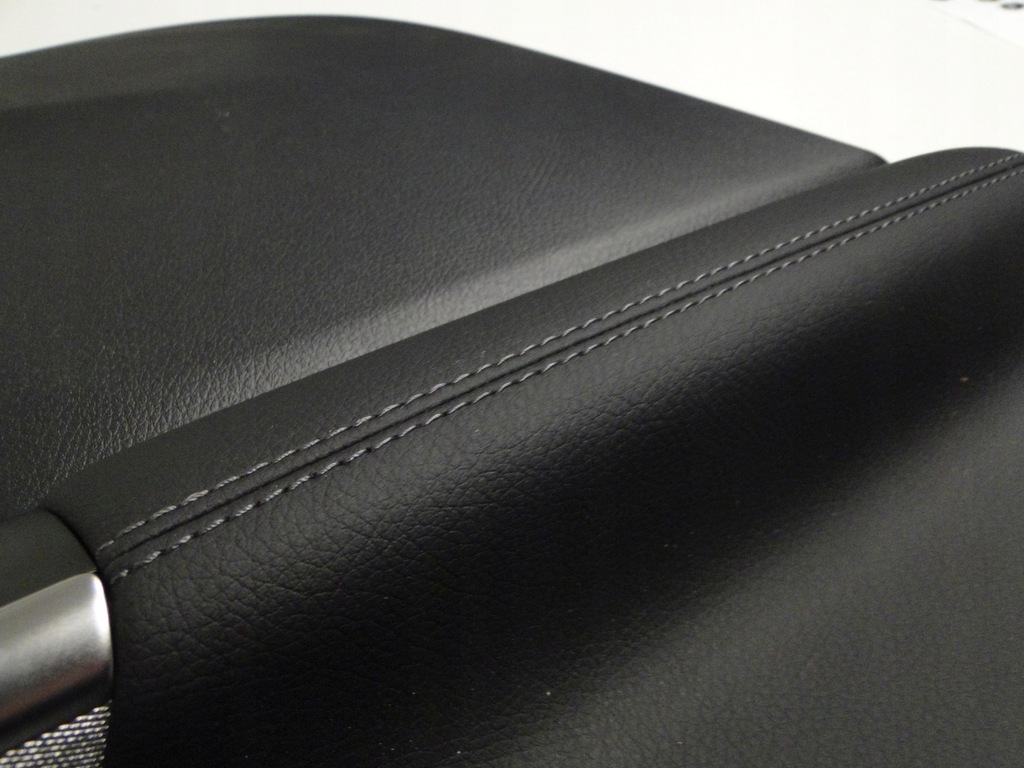 фото №8, Mercedes glc 254 x254 c254 amg обивка обшивка дверь левая передние 9h51