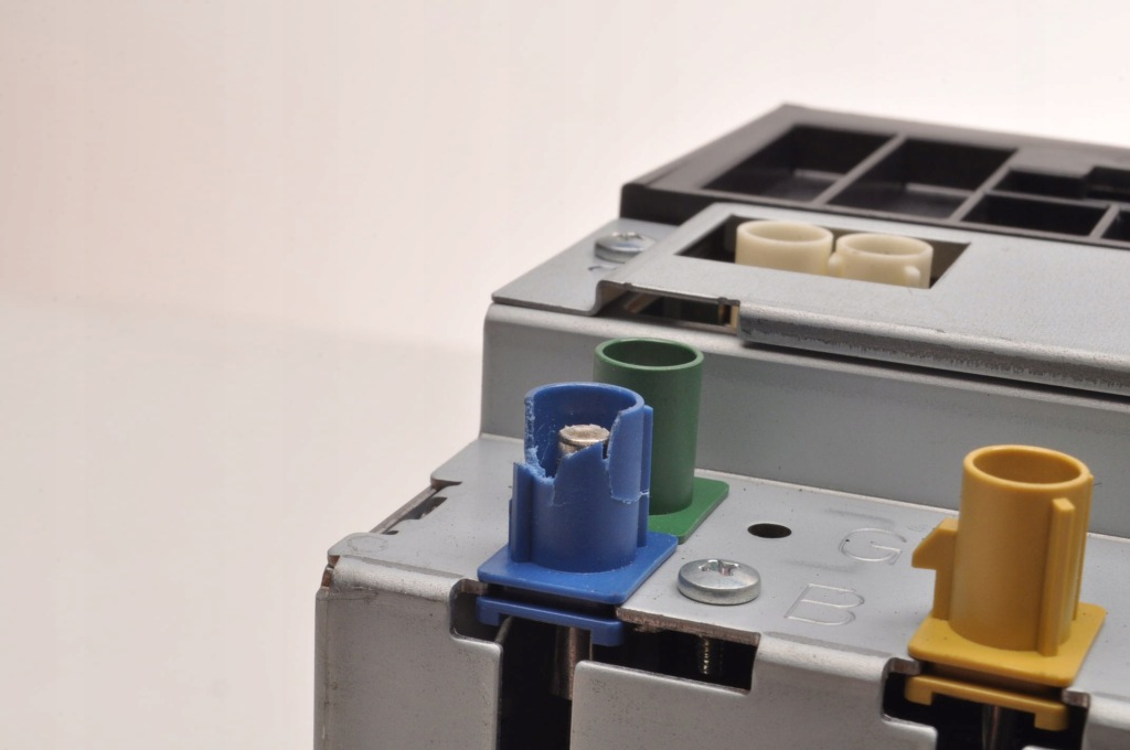 Mercedes w169 w245 радіо навігація a1698705094 Недорого