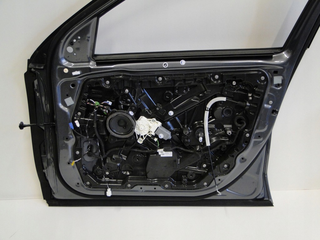 фото №11, Mercedes дверь передние правое s klasa 223 w223 a2237200400 992