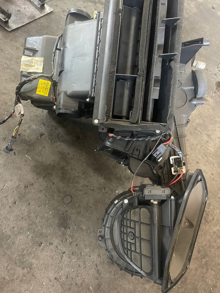 фото №4, Opel astra h отопитель delphi 13301688 aw4 eu