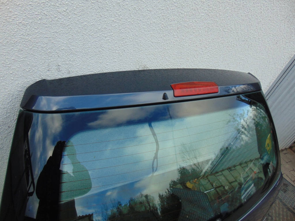 фото №2, Кришка багажника задня opel zafira b