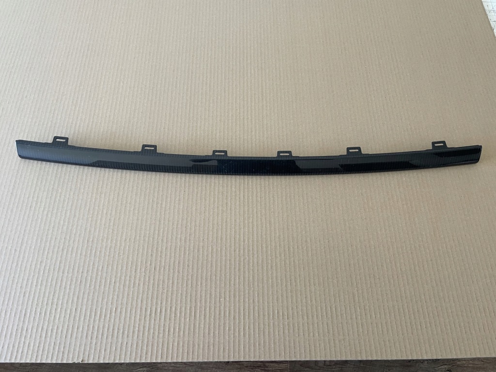 фото №1, Молдинг накладка dekor audi q8 rs карбон задняя ideał