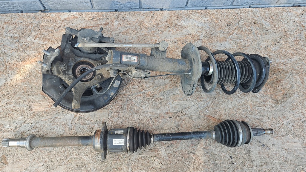 фото №1, Mcperson поворотный кулак правая toyota rav4 iv 2.2d 13-