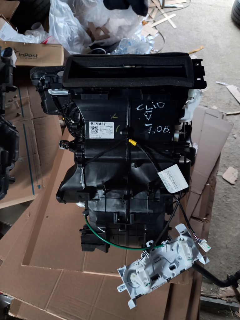 фото №1, Clio v 1.0tce отопитель панель kpl.