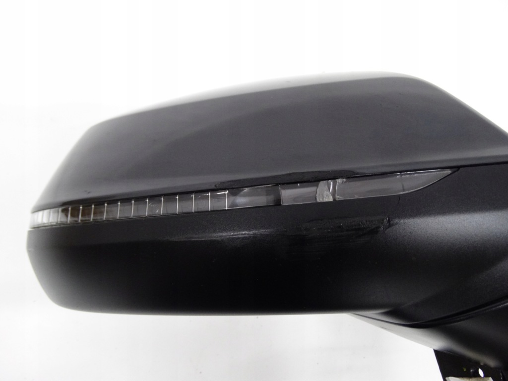 Audi q5 2 80a дзеркало 15 + 1 pin оригінальні Ціна