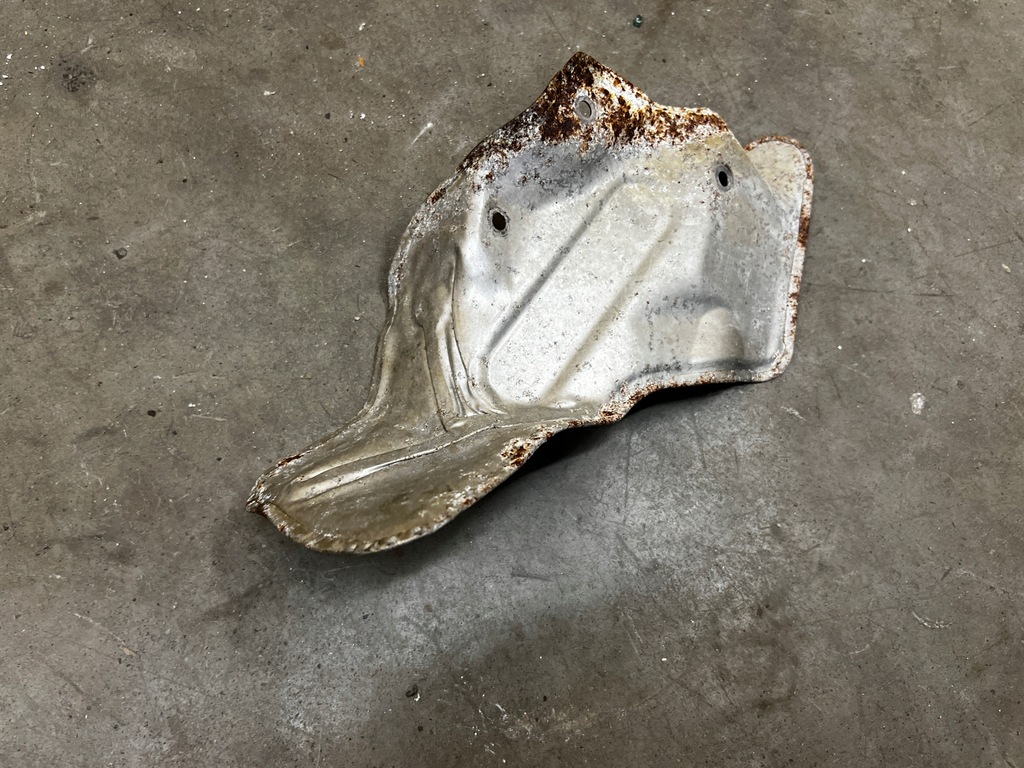 фото №1, Лист захист теплова лапи двигуна права mercedes gls x166