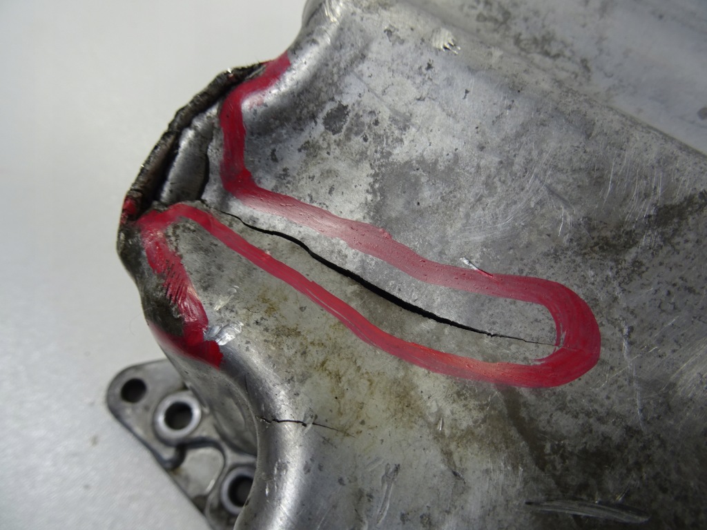 Vw seat skoda поддон масляная 1.6 tdi 04l103603c Киев