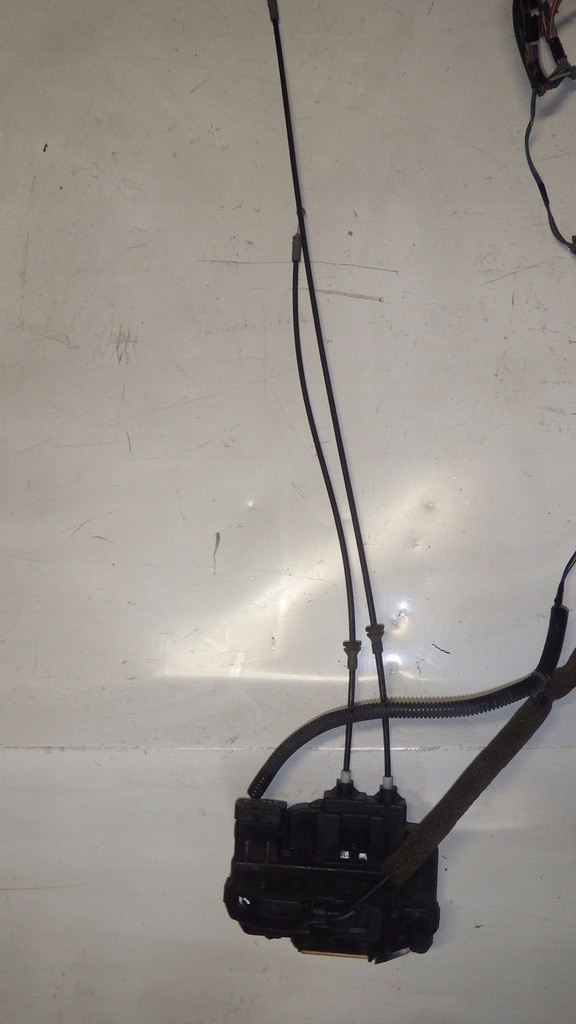 фото №1, Замок дверь lt titan armada infiniti qx56