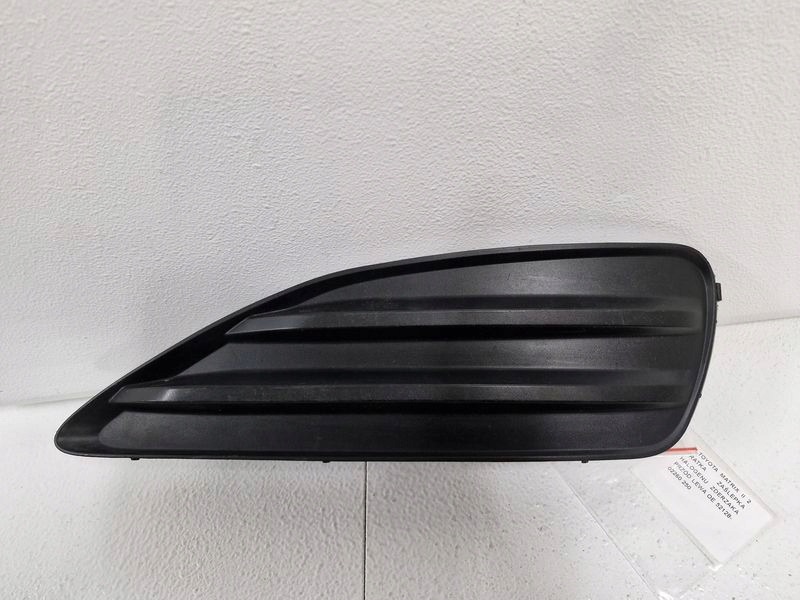 фото №1, Toyota matrix ii 2 решётка заглушка противотуманной фары бампера перед левая оригинальный номер