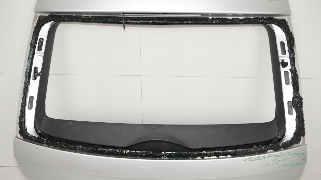 фото №10, Кришка багажника багажника задня skoda superb ii 08-13r kombi la7w