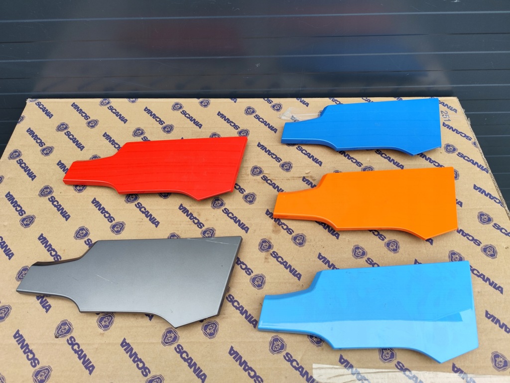 Купити Лавка stopeń решітка  scania next gen 2978235 2407771