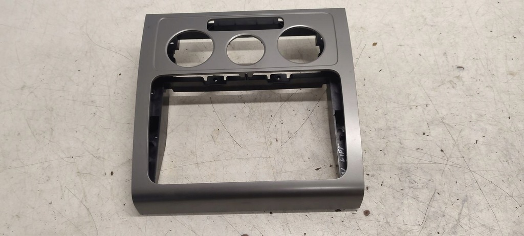 фото №7, Рамка радіо vw touran i lift 1,4 tsi