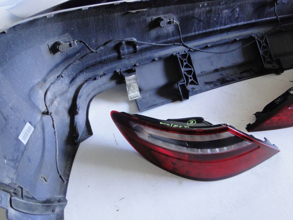 фото №8, Mercedes slk 172 бампер amg крышка багажника с антенна лампа