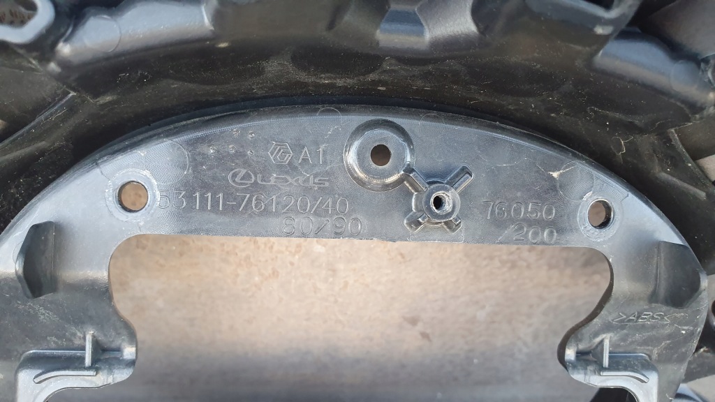 Lexus ux решётка радиатора решётка радиатора хром решётка 53111-76120 Киев