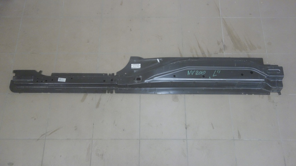 фото №1, Левая обшивка порог nissan e nv200 oryg g64254feme