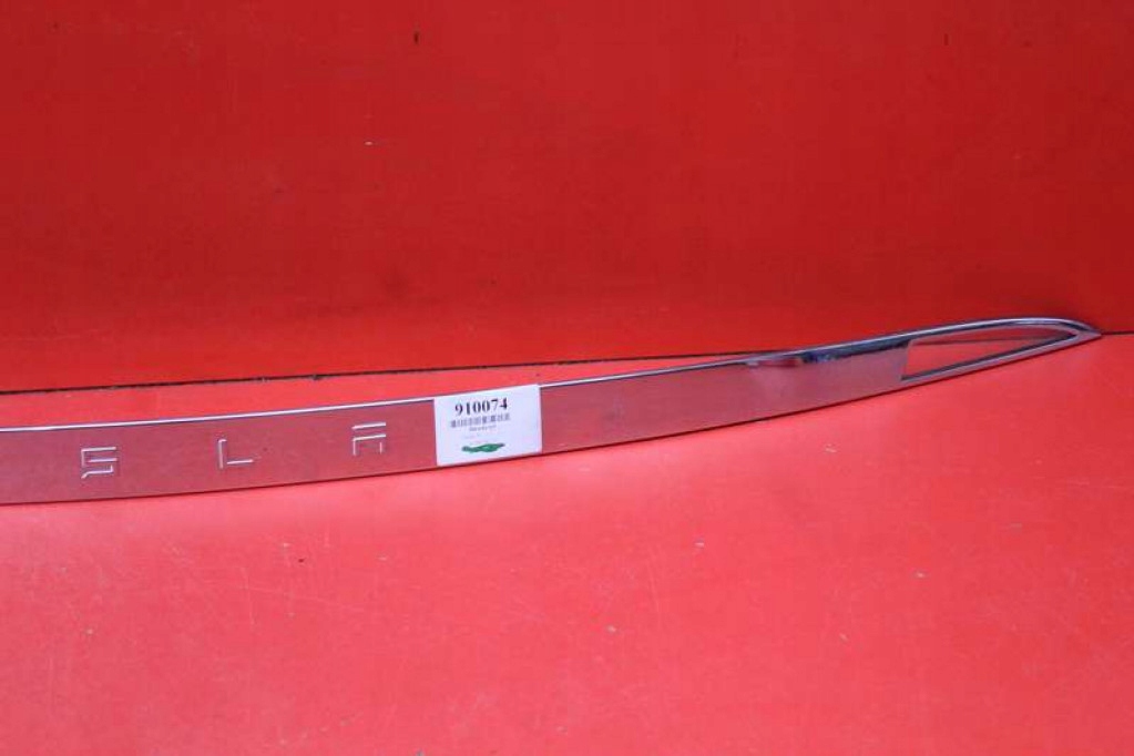 Накладка задній задня хром tesla model s 12-20 Доставка