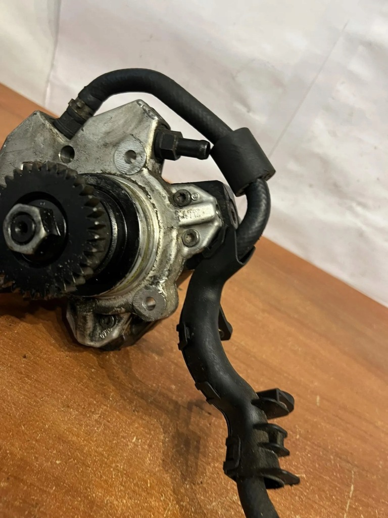 Купити Насос бака пального mercedes-benz r w251, v251 d2641 бензиновий 2006