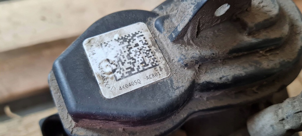 фото №11, A6 c8 4k суппорт тормозной левый задняя задний 2.0 tdi 4k0405q a7 4k