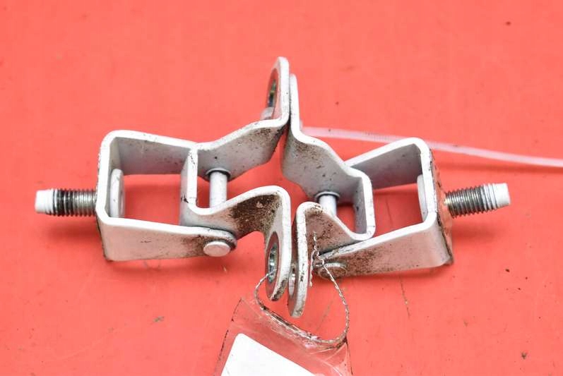 фото №1, Петля петли крышки opel mokka a 12-15