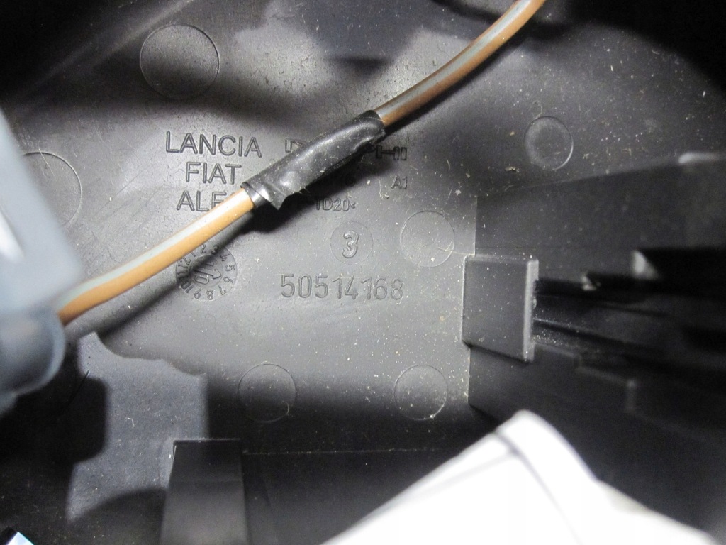 Giulietta 10r коробка запобіжників 50514169 Доставка