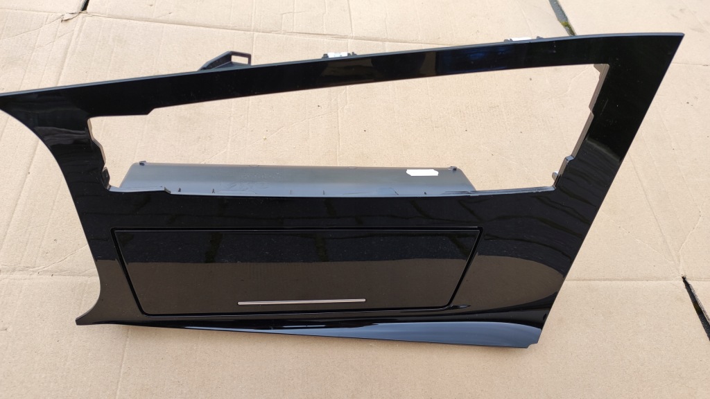 фото №1, Рамка dekor тунель середнього peugeot 508 ii