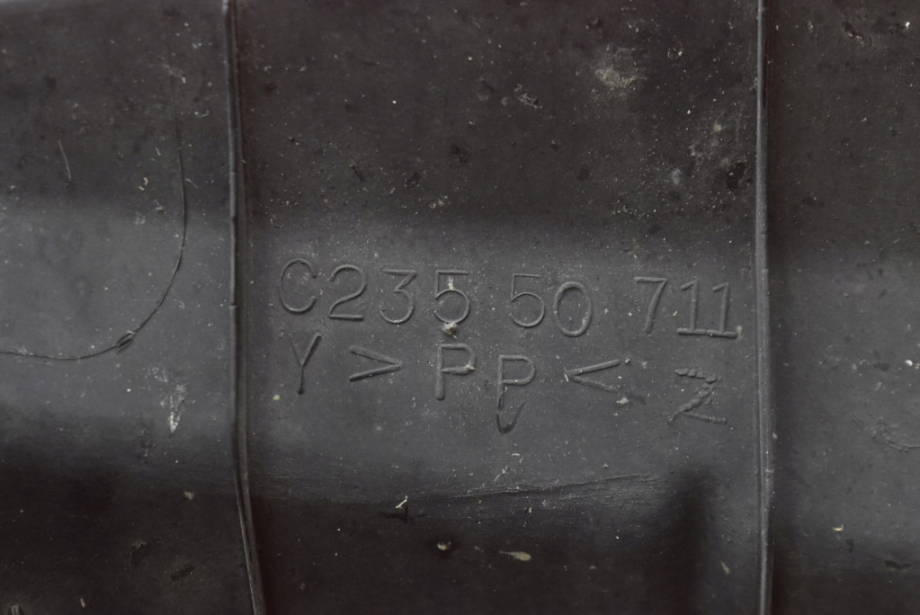 фото №13, Решётка радиатора решётка радиатора czarna c23550711 mazda 5 1 i cr 05-08