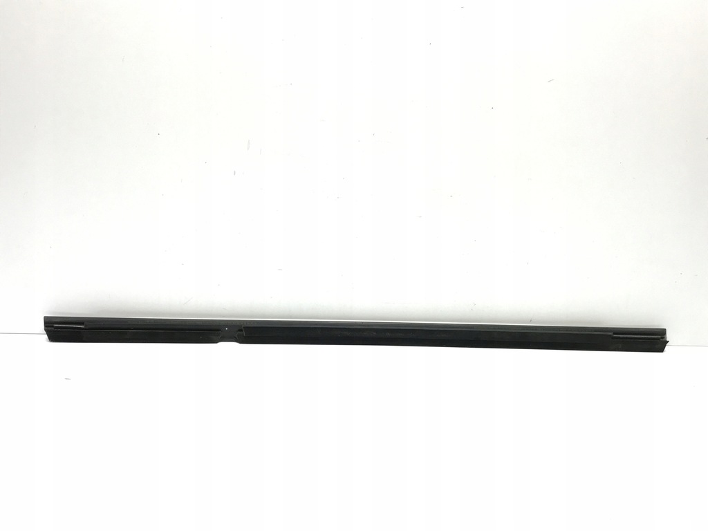 фото №5, Молдинг дверь уплотнитель задняя mercedes v295 eqs