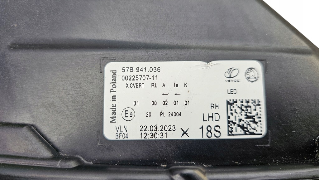 фото №14, Лампа права перед full led skoda karoq lift 57b941036 922941572ce