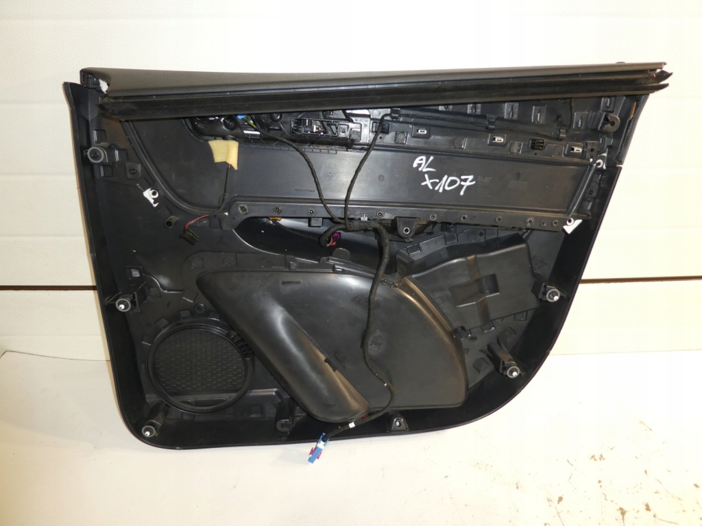 Sharan alhambra обивка левая передняя 7n1867011 с Разборки