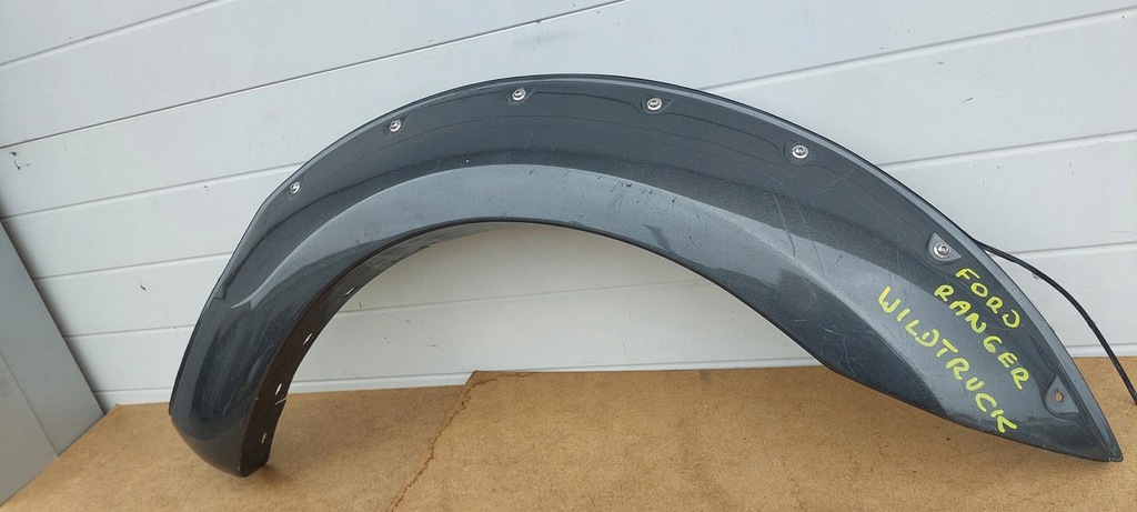 фото №2, Ford ranger wiltrak молдинг правая оригинал