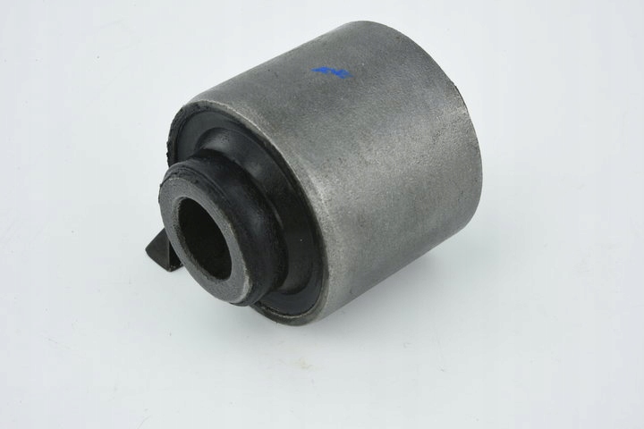 фото №4, Втулка рычага задняя mitsubishi eclipse ii 2.0 2000