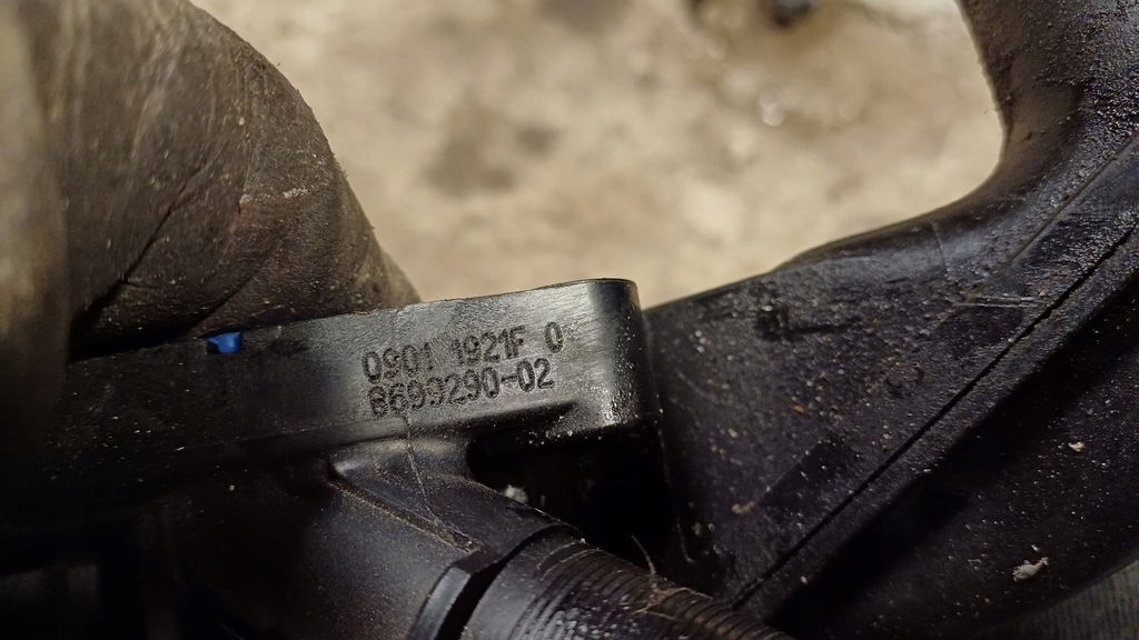 фото №3, Mini cooper r56 1.6 b корпус термостата 8699290