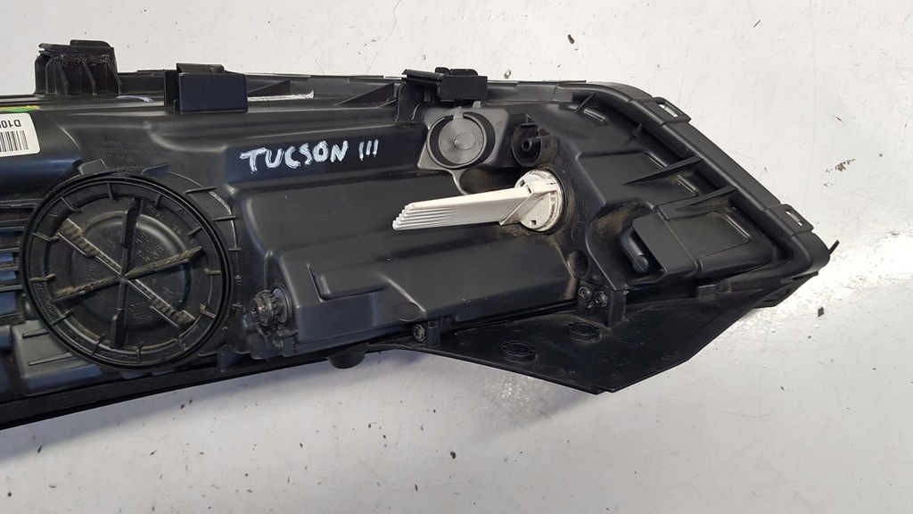 фото №12, Лампа правая перед hyundai tucson iii led