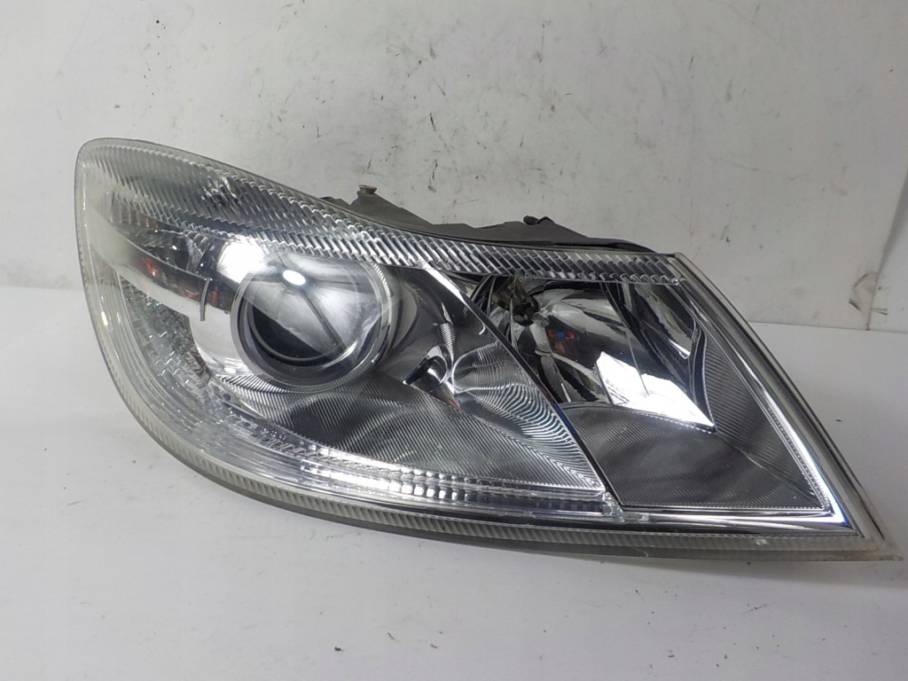 фото №1, Skoda octavia ii lift лампа права перед передня uk iz2941016f