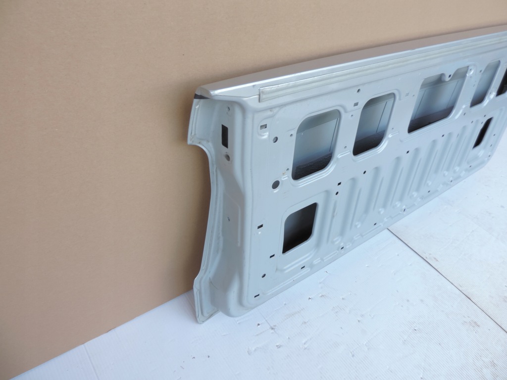 Ssangyong musso 2018 2019 задня кришка багажника Зі Шроту