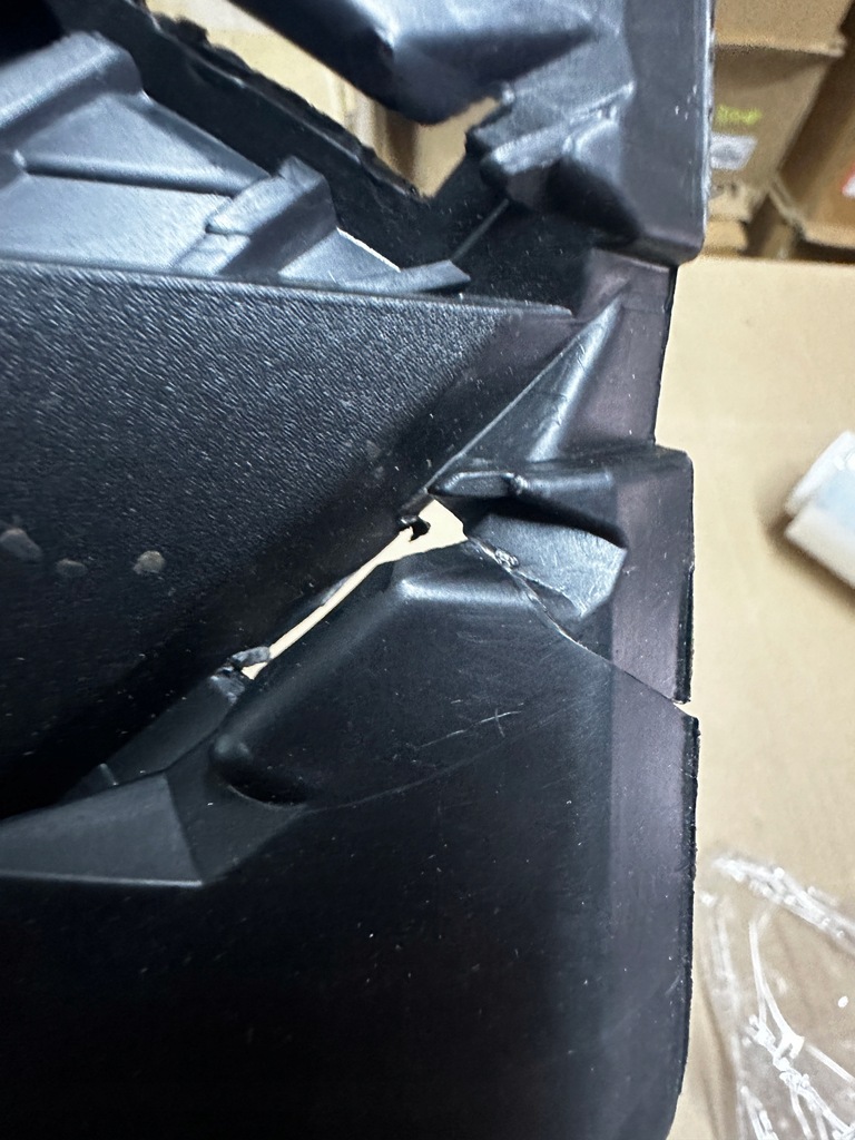 фото №2, Решітка бампера заглушка протитуманна фара kia sportage v 86564-r2000