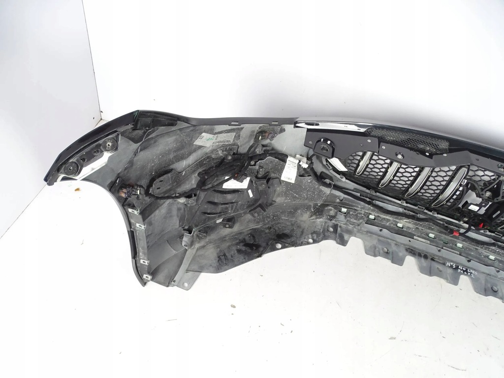 фото №9, Бампер перед передній maserati granturismo m189 23-