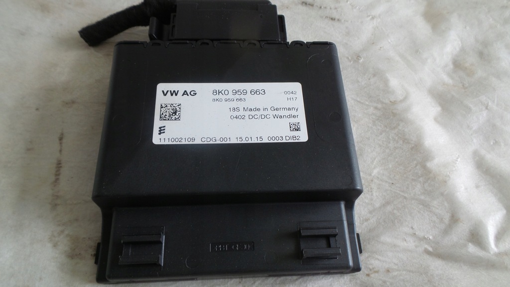 фото №1, Стабилизатор напряжения audi a4 b8 8k0959663 a5