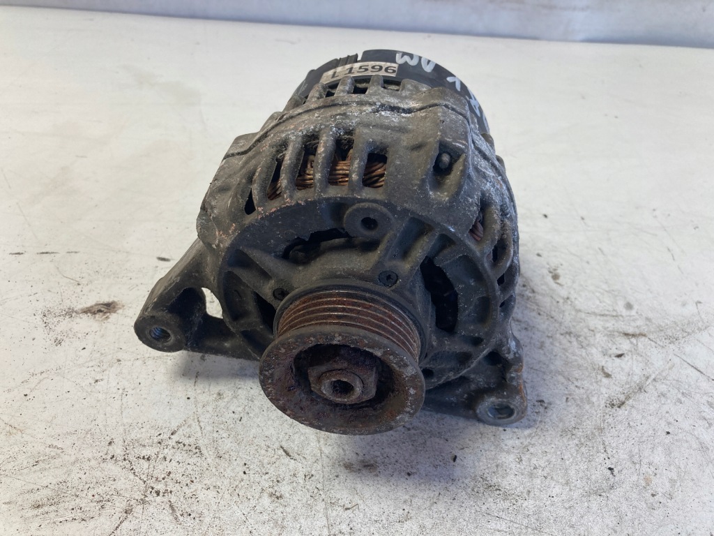 Купити Vw passat b5 1.8 генератор 0123310022 058903016