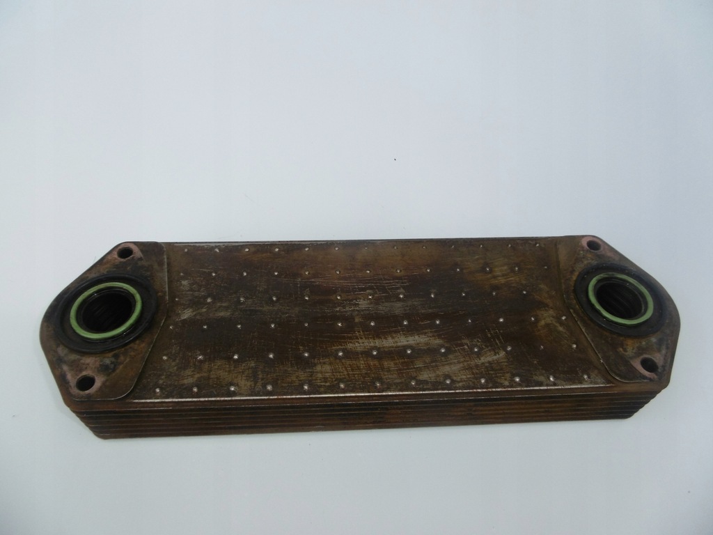 фото №1, Радиатор масла 1333183 scania r hpi