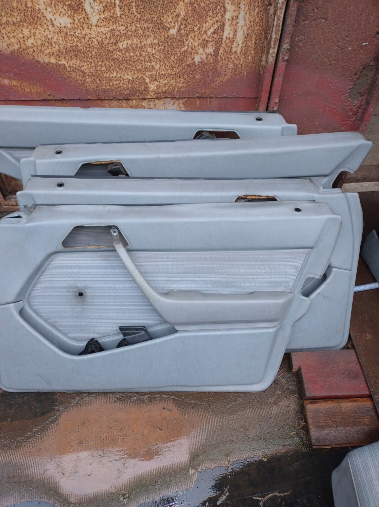 фото №6, Mercedes w124 sedan сидіння лівий правий заднє сидіння задня оббивка двері 85-89