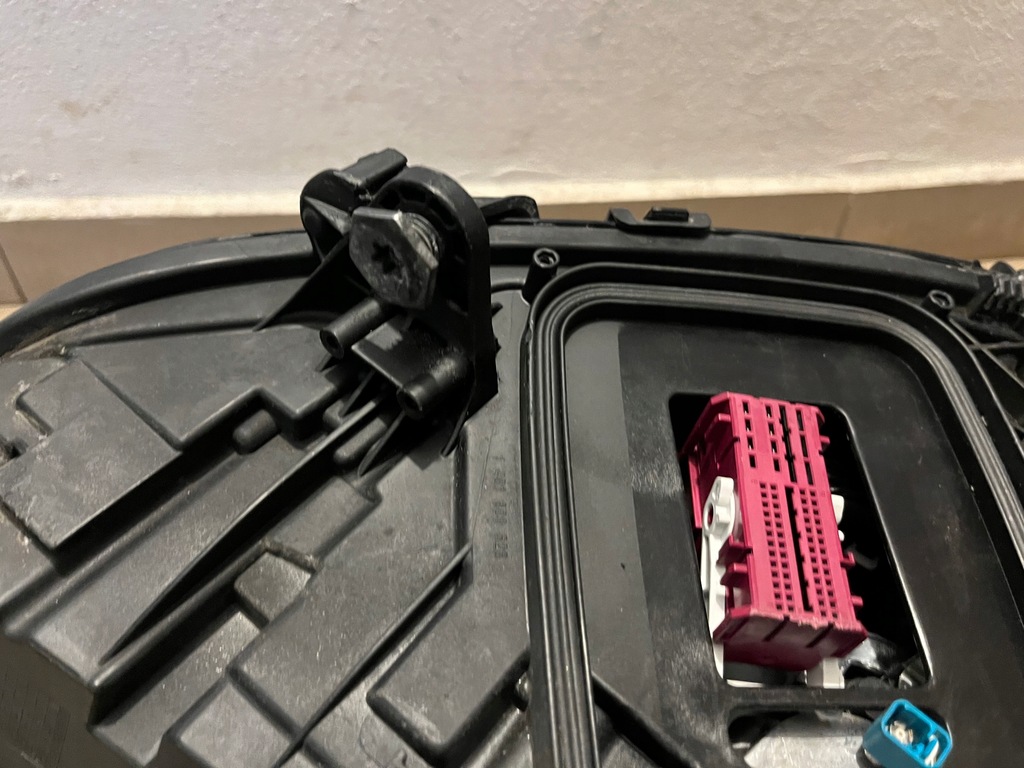 фото №12, Mercedes s w223 digital ніч лампа передня права a2239069203