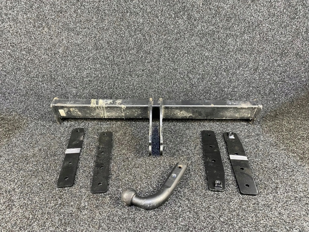 фото №1, Volvo xc60 hak буксировочный pl90330