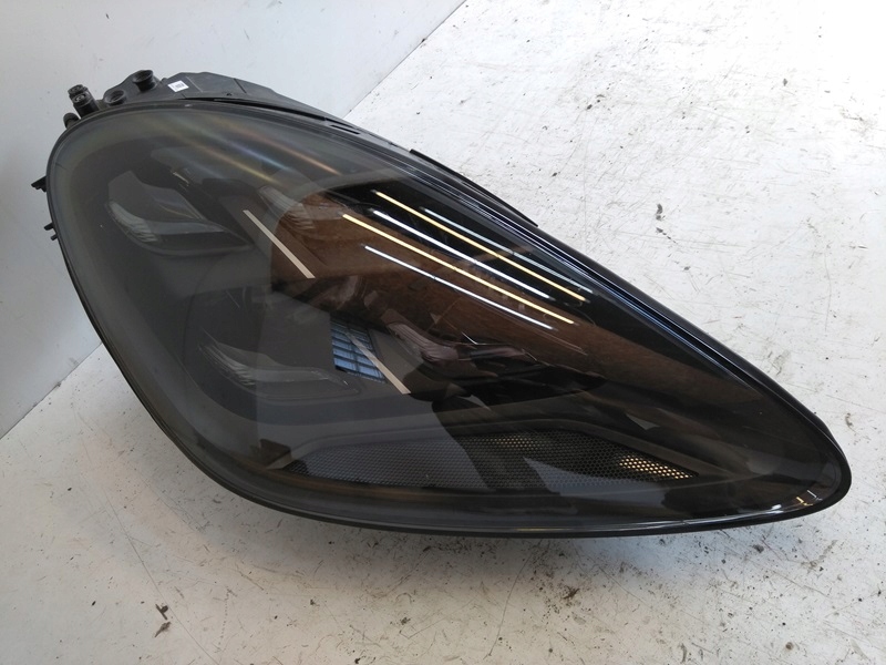 фото №1, Porsche cayenne 9y фара