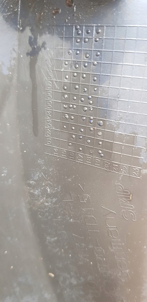 фото №14, Audi a4 s4 b9 8w0 бампер передний решётка