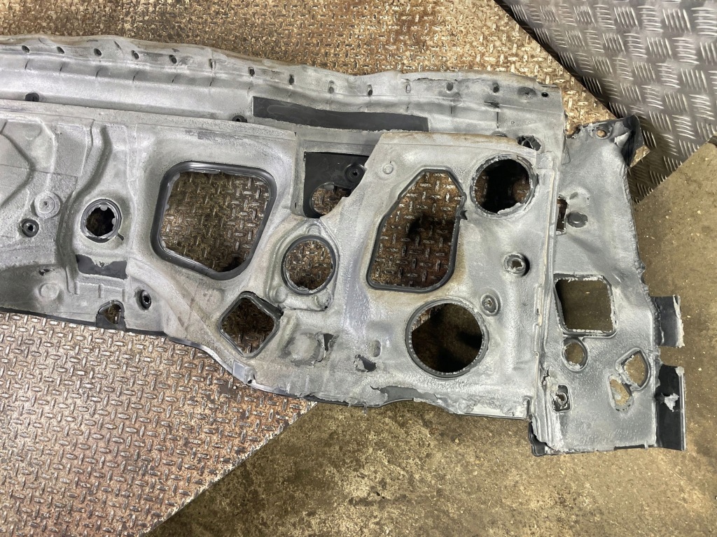 2022 mercedes-benz gls x167 шумоізоляція стіни перегородки a1676820300 Київ