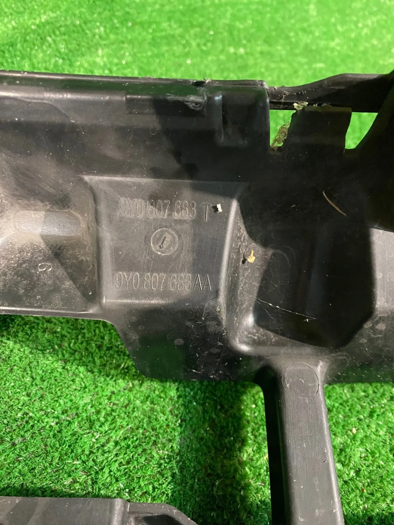 Решітка радіатора решітка  радіатора porsche cayenne 9y 3 17- sportdesign без  радара Ціна