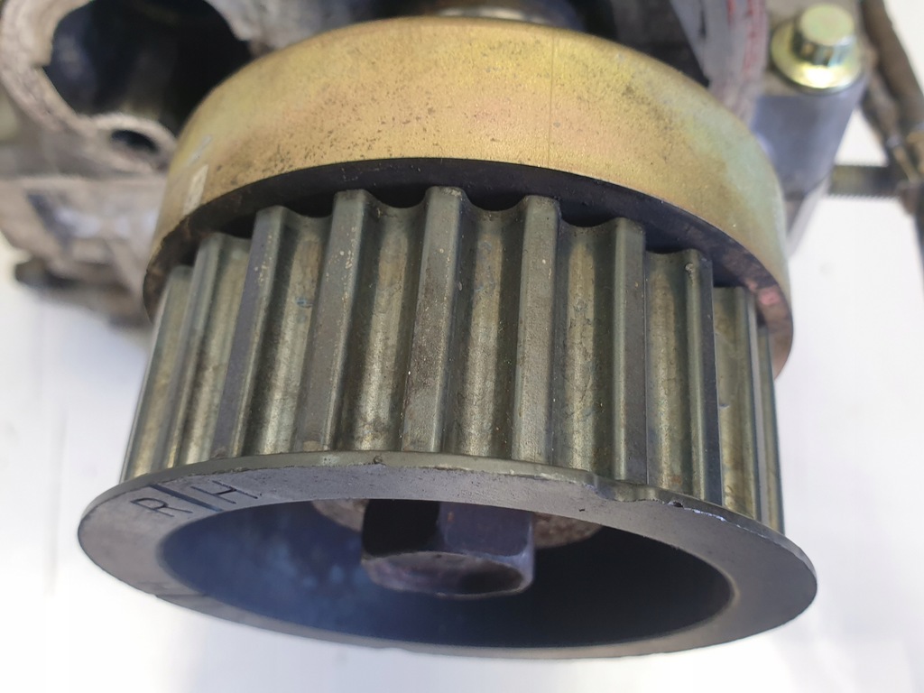 фото №12, Opel signum 3.0 cdti v6 головка цилиндров правая