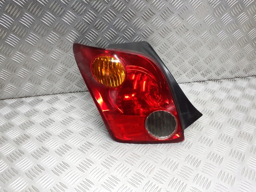 фото №1, Лампа левая задняя toyota scion